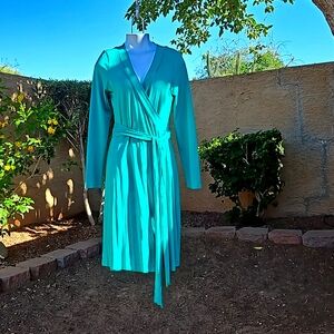 Banana Republic Wrap Dress  Size Large  Long-sleeved New With Tags